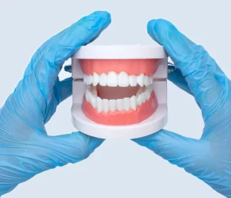 What Can You Eat With New Dentures? Best Foods & Tips